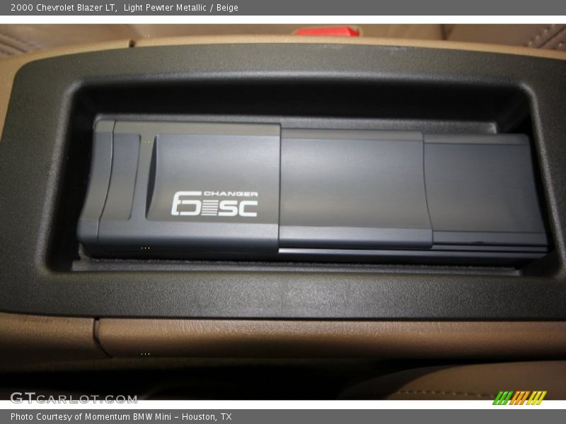 Light Pewter Metallic / Beige 2000 Chevrolet Blazer LT