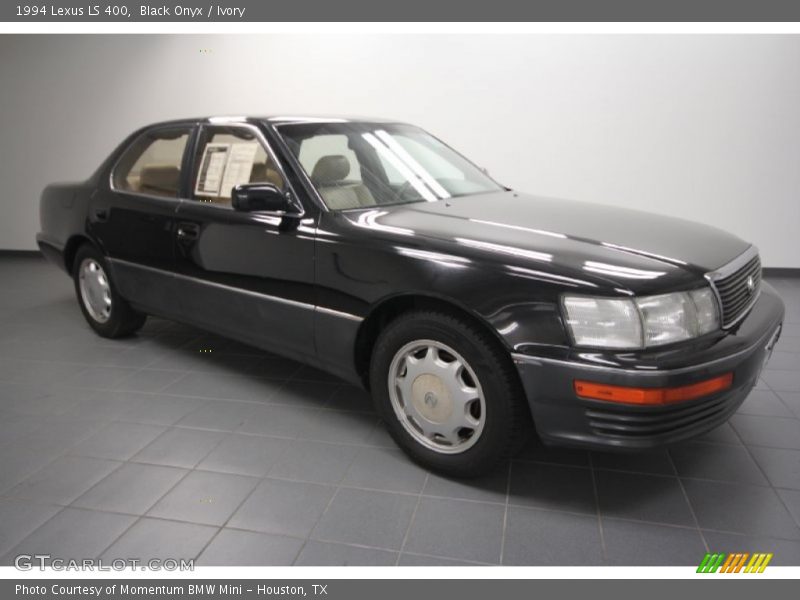 Black Onyx / Ivory 1994 Lexus LS 400