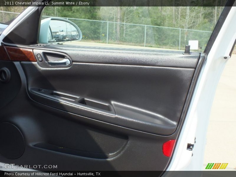 Summit White / Ebony 2011 Chevrolet Impala LS