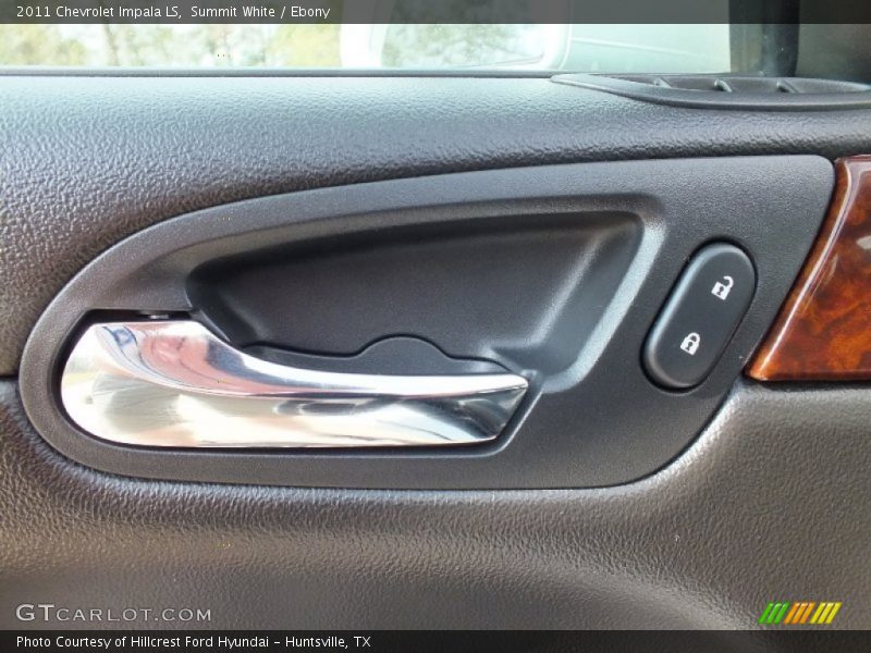 Summit White / Ebony 2011 Chevrolet Impala LS