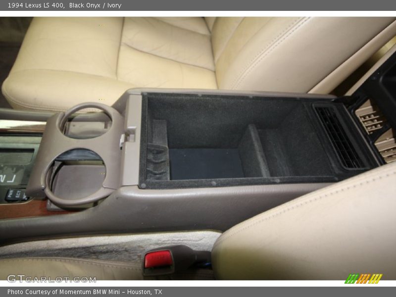Black Onyx / Ivory 1994 Lexus LS 400