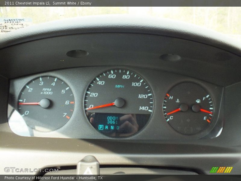 Summit White / Ebony 2011 Chevrolet Impala LS