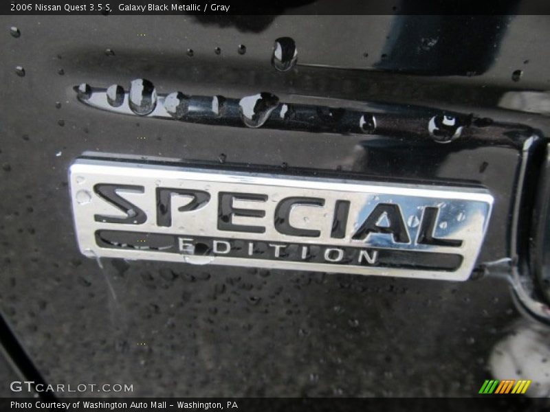 Galaxy Black Metallic / Gray 2006 Nissan Quest 3.5 S