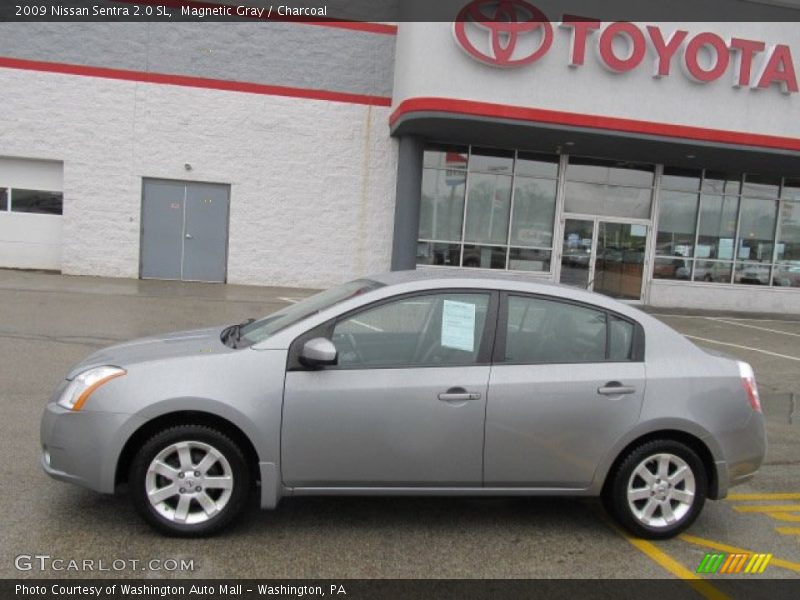 Magnetic Gray / Charcoal 2009 Nissan Sentra 2.0 SL