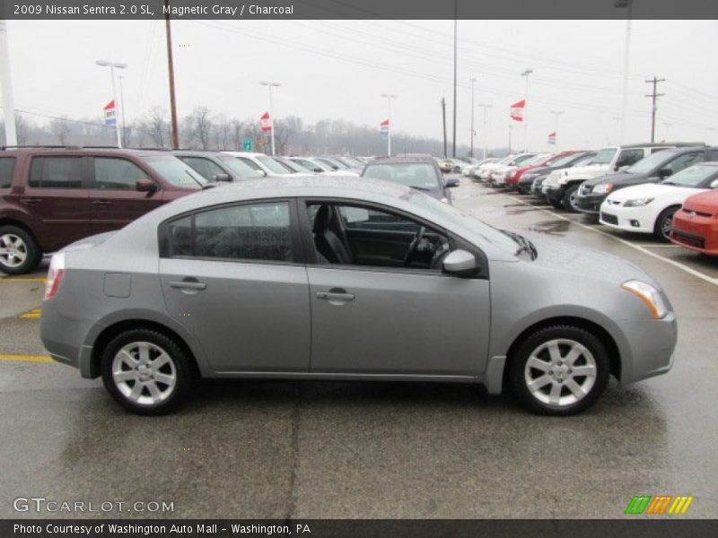 Magnetic Gray / Charcoal 2009 Nissan Sentra 2.0 SL
