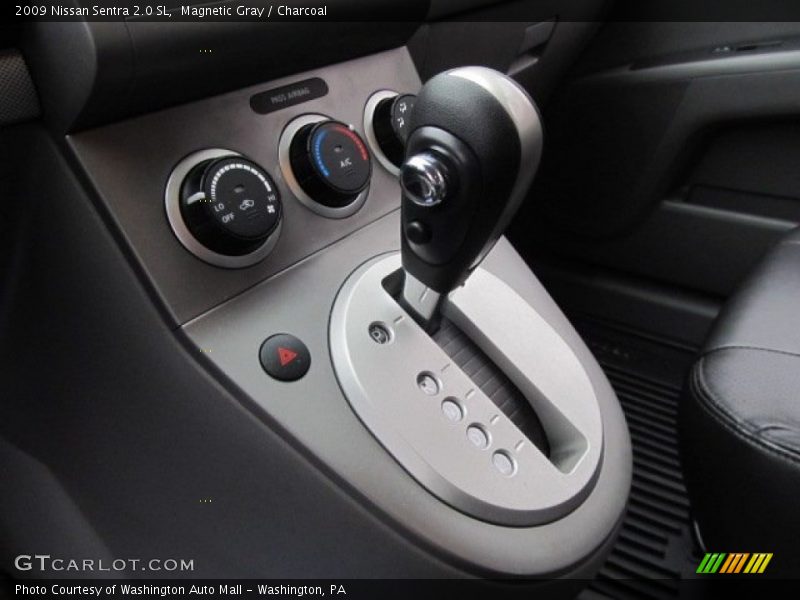  2009 Sentra 2.0 SL Xtronic CVT Automatic Shifter
