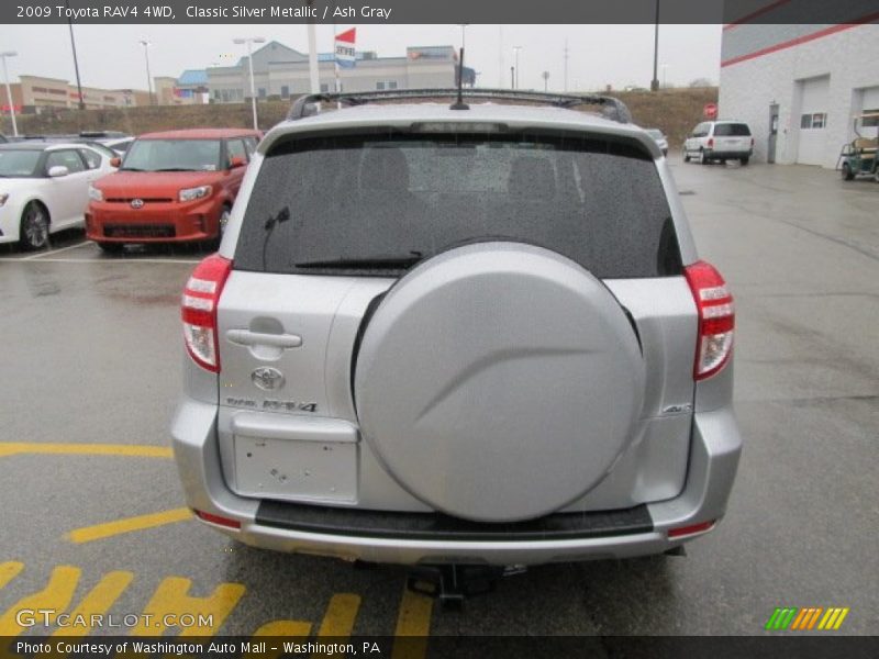 Classic Silver Metallic / Ash Gray 2009 Toyota RAV4 4WD