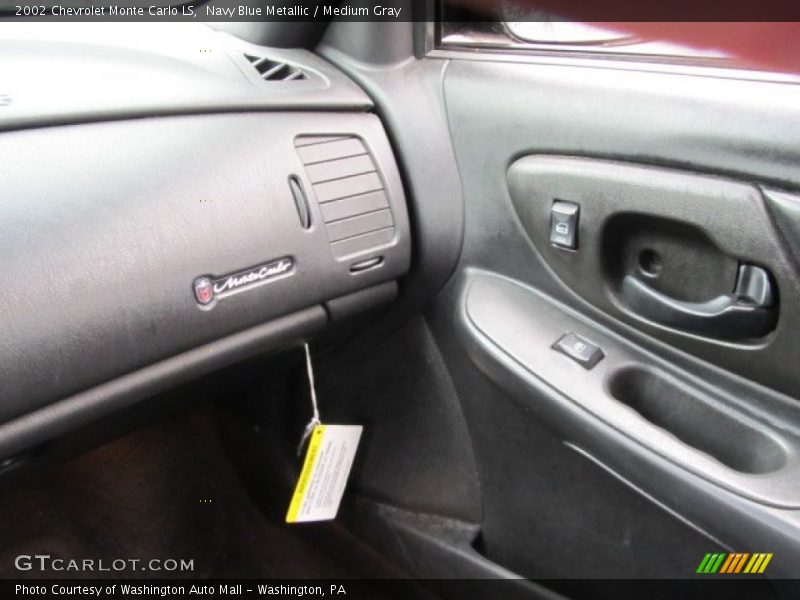 Navy Blue Metallic / Medium Gray 2002 Chevrolet Monte Carlo LS