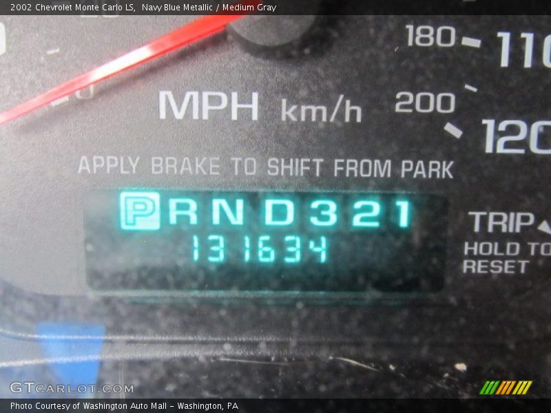 Navy Blue Metallic / Medium Gray 2002 Chevrolet Monte Carlo LS