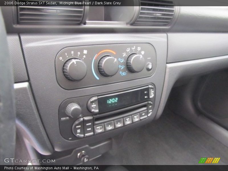 Midnight Blue Pearl / Dark Slate Grey 2006 Dodge Stratus SXT Sedan