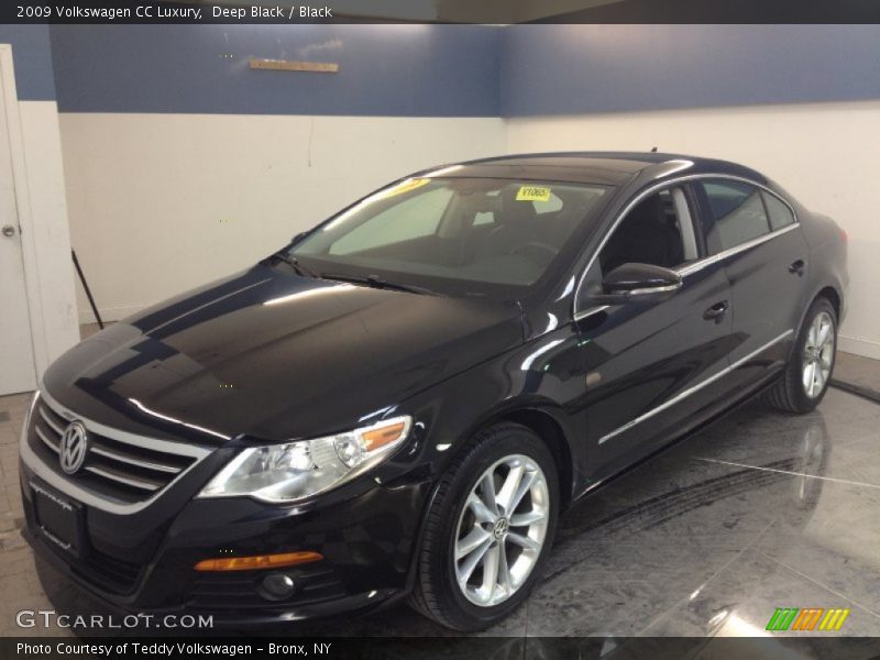 Deep Black / Black 2009 Volkswagen CC Luxury