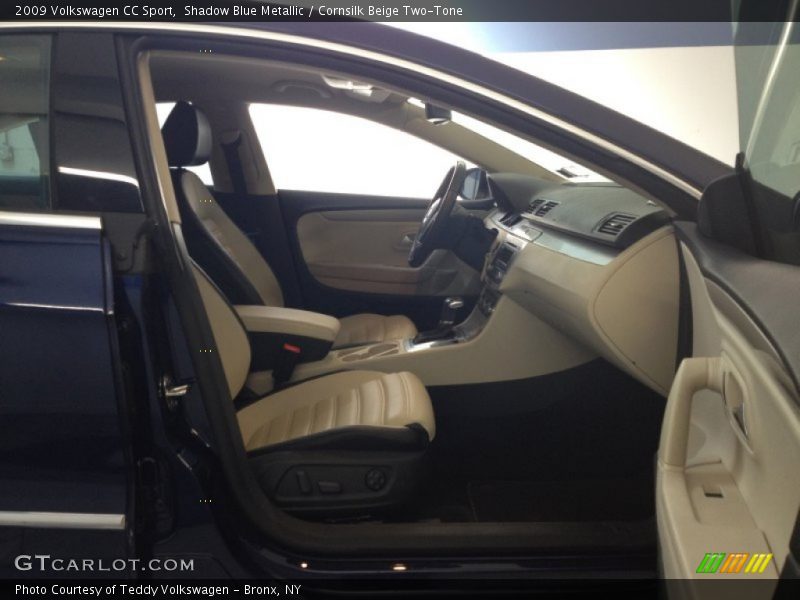 Shadow Blue Metallic / Cornsilk Beige Two-Tone 2009 Volkswagen CC Sport