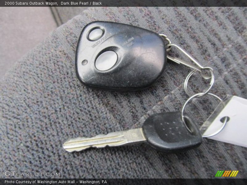 Dark Blue Pearl / Black 2000 Subaru Outback Wagon