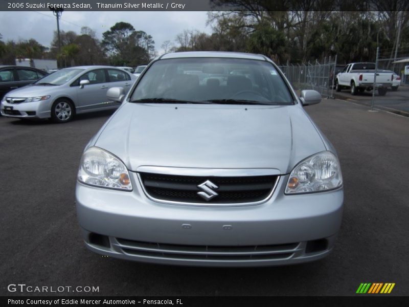 Titanuim Silver Metallic / Grey 2006 Suzuki Forenza Sedan