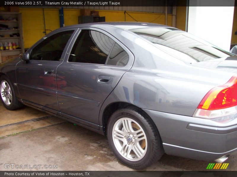 Titanium Gray Metallic / Taupe/Light Taupe 2006 Volvo S60 2.5T