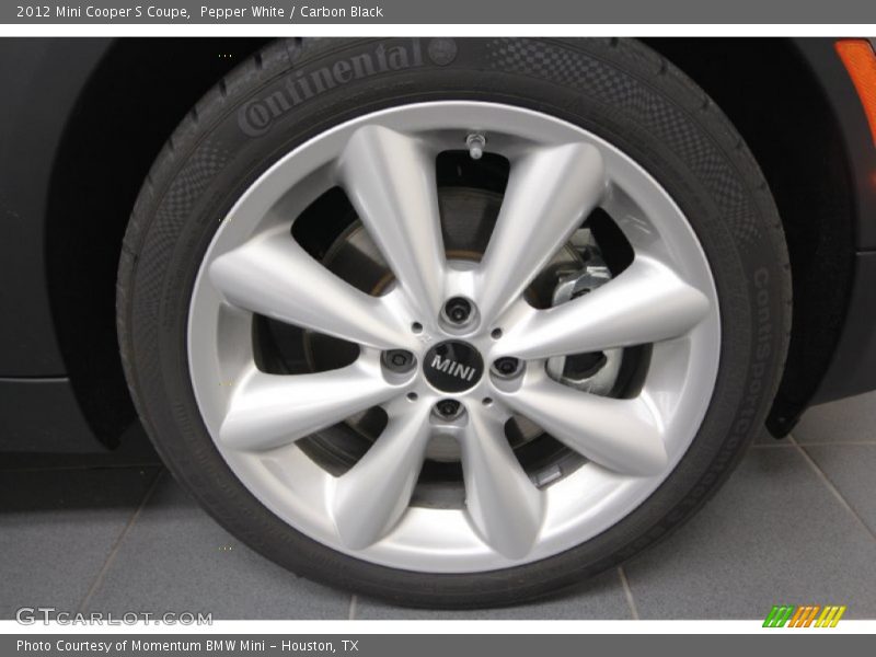 Pepper White / Carbon Black 2012 Mini Cooper S Coupe