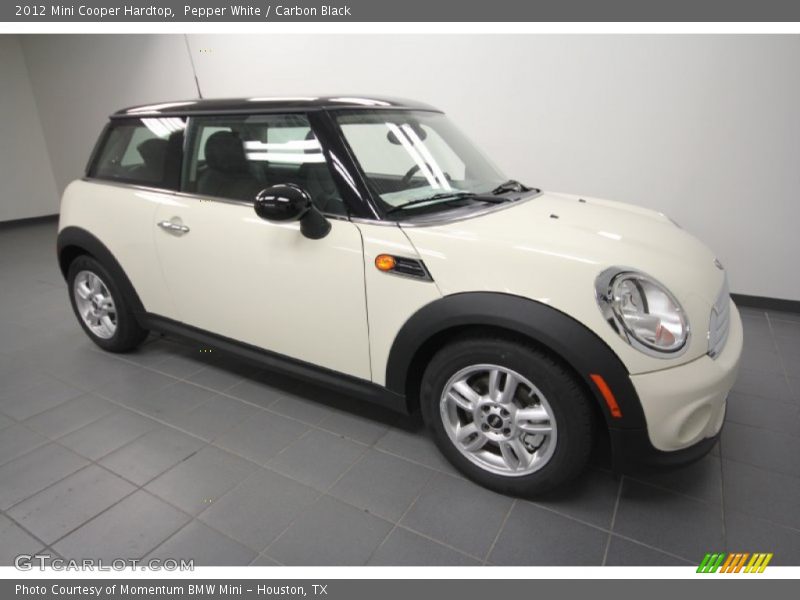 Pepper White / Carbon Black 2012 Mini Cooper Hardtop