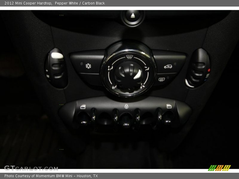 Pepper White / Carbon Black 2012 Mini Cooper Hardtop