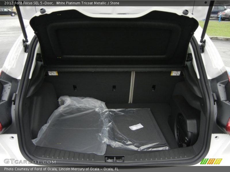  2012 Focus SEL 5-Door Trunk
