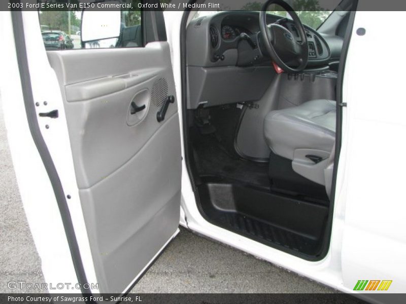 Oxford White / Medium Flint 2003 Ford E Series Van E150 Commercial