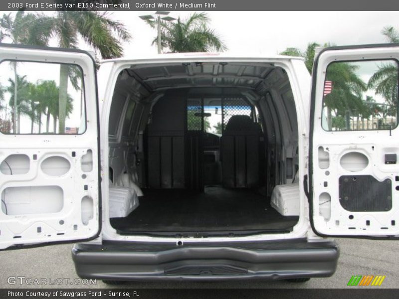  2003 E Series Van E150 Commercial Trunk