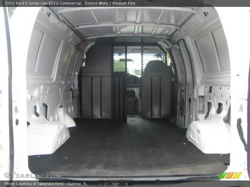  2003 E Series Van E150 Commercial Trunk