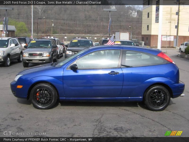 Sonic Blue Metallic / Charcoal/Charcoal 2005 Ford Focus ZX3 S Coupe