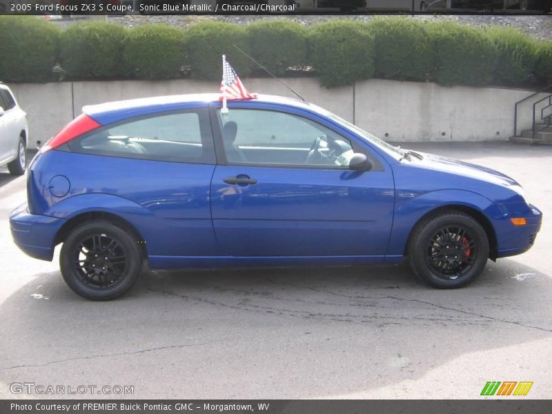 Sonic Blue Metallic / Charcoal/Charcoal 2005 Ford Focus ZX3 S Coupe