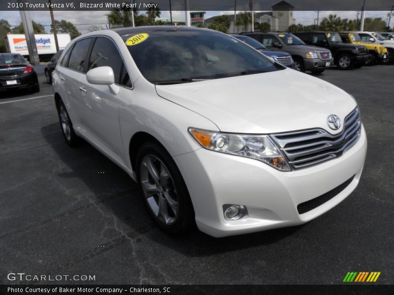 Blizzard White Pearl / Ivory 2010 Toyota Venza V6