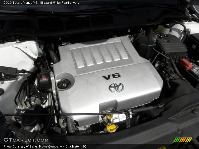 Blizzard White Pearl / Ivory 2010 Toyota Venza V6