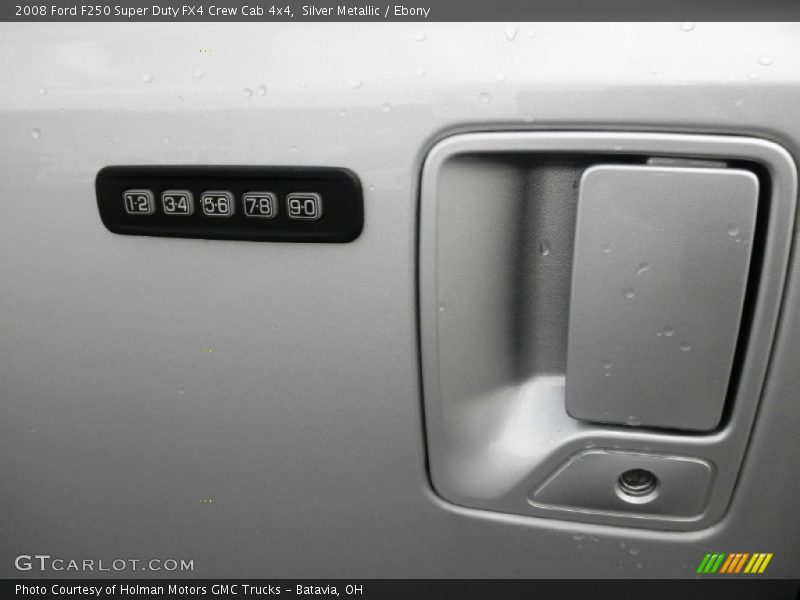 Silver Metallic / Ebony 2008 Ford F250 Super Duty FX4 Crew Cab 4x4