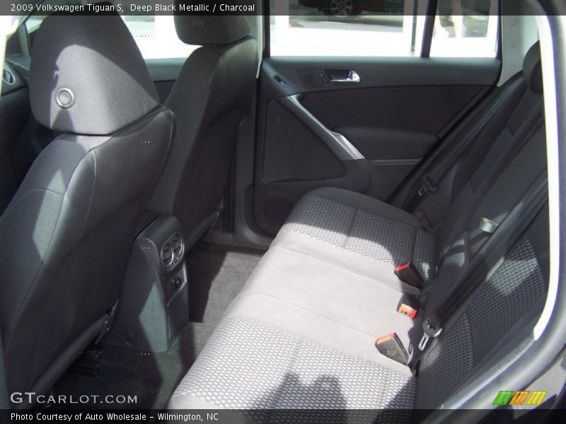 Deep Black Metallic / Charcoal 2009 Volkswagen Tiguan S