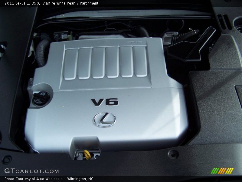 Starfire White Pearl / Parchment 2011 Lexus ES 350