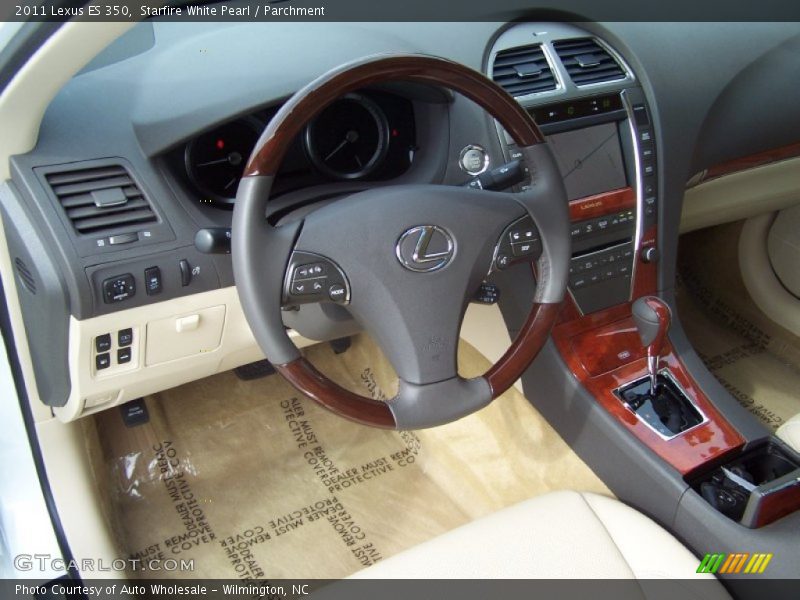 Starfire White Pearl / Parchment 2011 Lexus ES 350