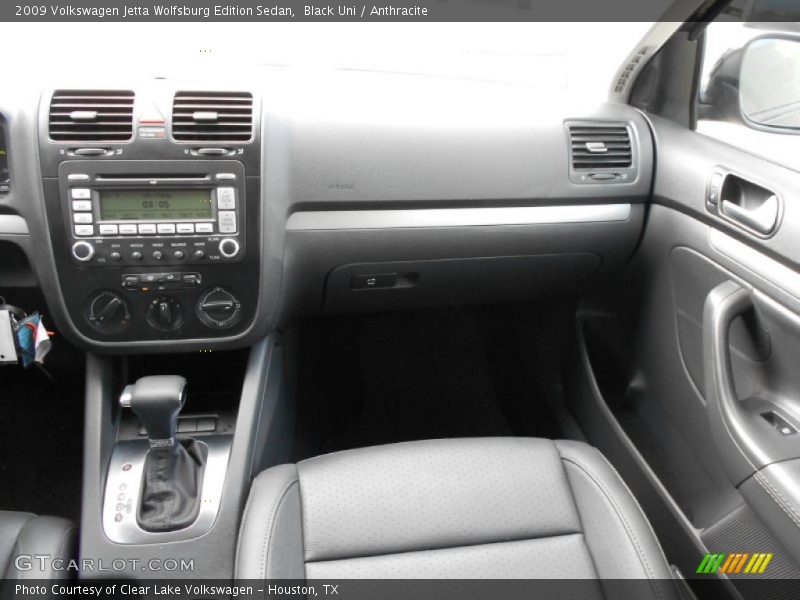 Black Uni / Anthracite 2009 Volkswagen Jetta Wolfsburg Edition Sedan