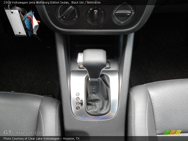 Black Uni / Anthracite 2009 Volkswagen Jetta Wolfsburg Edition Sedan