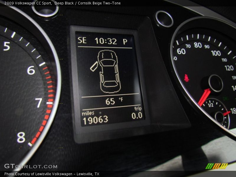 Deep Black / Cornsilk Beige Two-Tone 2009 Volkswagen CC Sport