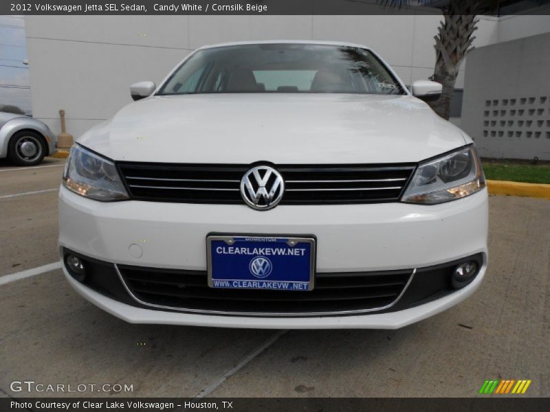 Candy White / Cornsilk Beige 2012 Volkswagen Jetta SEL Sedan