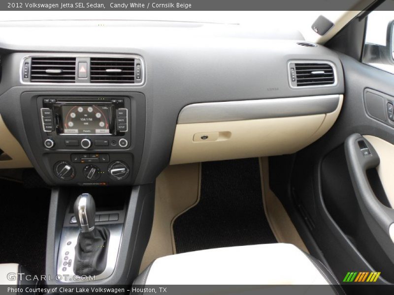 Candy White / Cornsilk Beige 2012 Volkswagen Jetta SEL Sedan