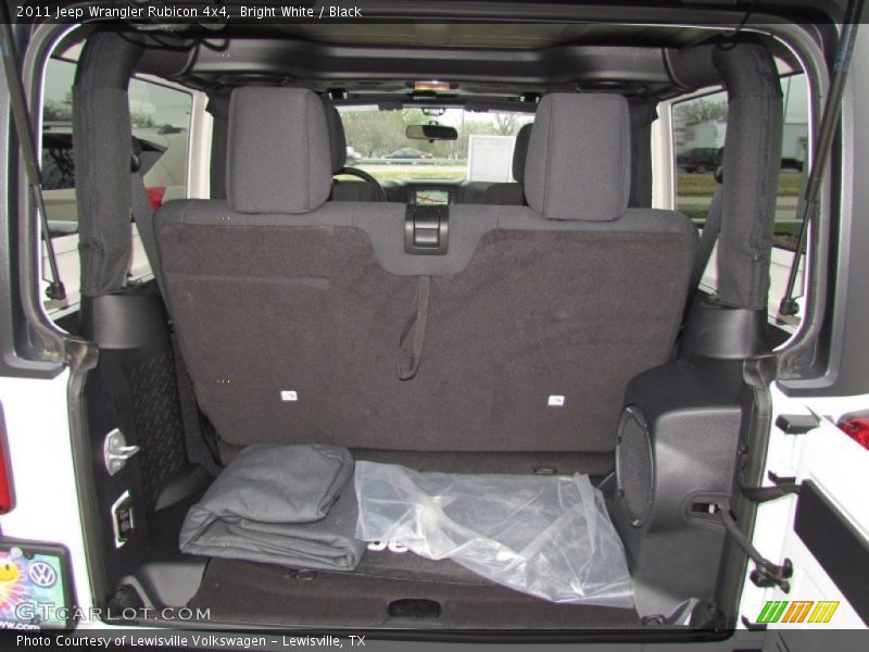 Bright White / Black 2011 Jeep Wrangler Rubicon 4x4