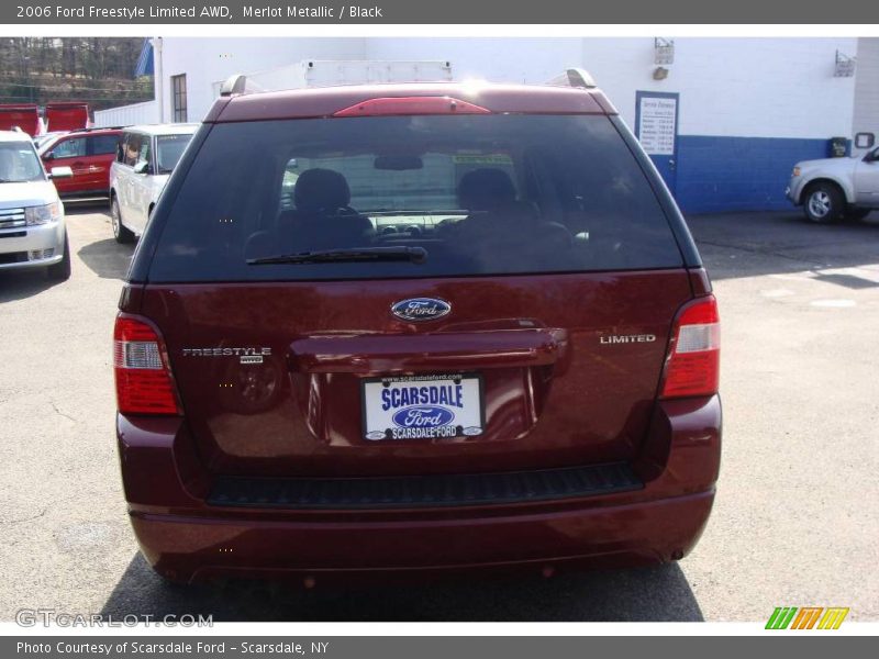 Merlot Metallic / Black 2006 Ford Freestyle Limited AWD