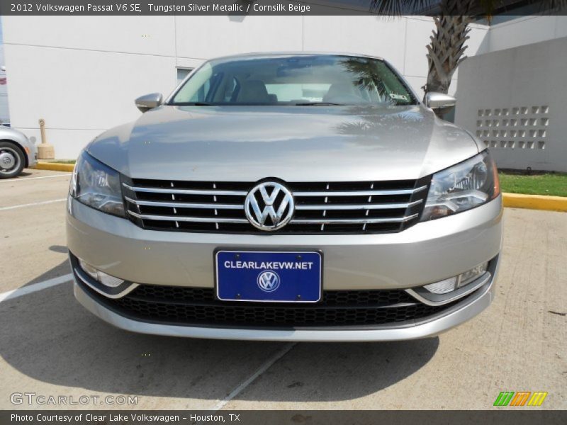 Tungsten Silver Metallic / Cornsilk Beige 2012 Volkswagen Passat V6 SE