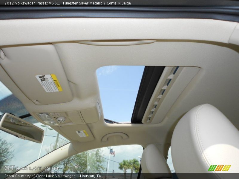 Tungsten Silver Metallic / Cornsilk Beige 2012 Volkswagen Passat V6 SE