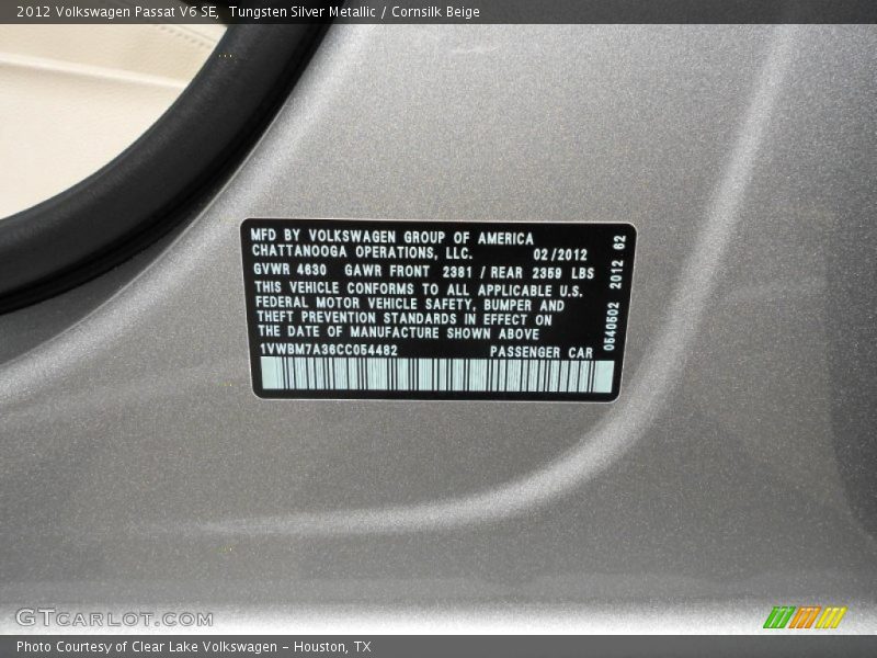 Tungsten Silver Metallic / Cornsilk Beige 2012 Volkswagen Passat V6 SE