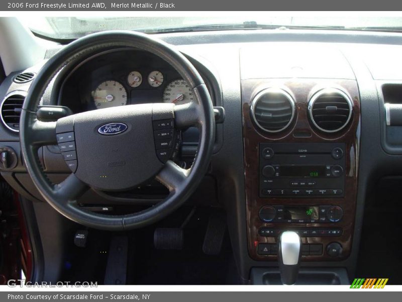 Merlot Metallic / Black 2006 Ford Freestyle Limited AWD