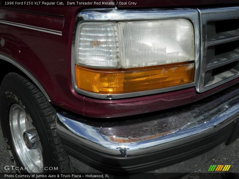 Dark Toreador Red Metallic / Opal Grey 1996 Ford F150 XLT Regular Cab