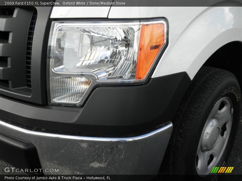 Oxford White / Stone/Medium Stone 2009 Ford F150 XL SuperCrew
