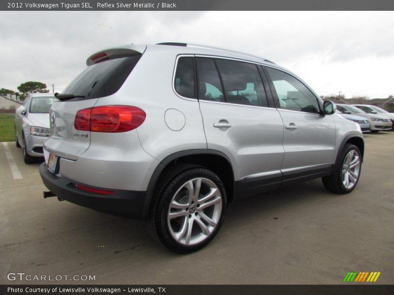 Reflex Silver Metallic / Black 2012 Volkswagen Tiguan SEL