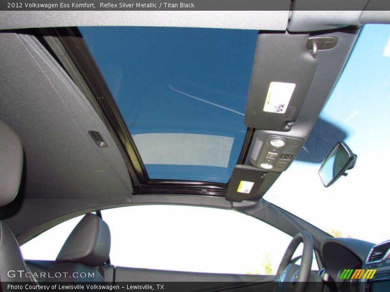 Reflex Silver Metallic / Titan Black 2012 Volkswagen Eos Komfort