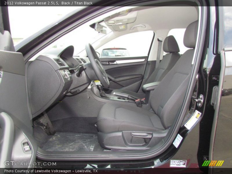 Black / Titan Black 2012 Volkswagen Passat 2.5L S